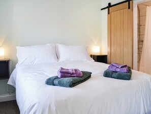 2 bedrooms, free WiFi, bed sheets