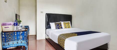 Schreibtisch, kostenloses WLAN, Bettwäsche