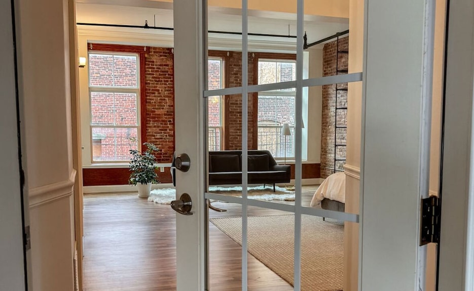 Luxurious 2 Br Loft - Utica, NY