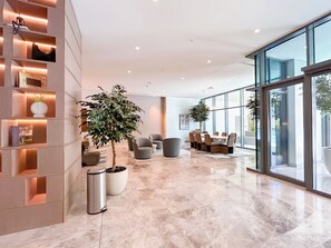 Apartment (2 Bedrooms) | Lobby - Lux Burj Royale Full Burj Khalifa & Fountain View (Dubai)