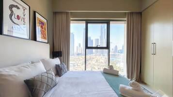 Apartment (2 Bedrooms) | 2 bedrooms, desk, iron/ironing board, bed sheets