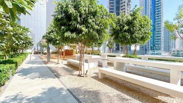 Apartment (2 Bedrooms) | Garden