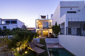 Exterior - Casa do Covo -2 min a pé da Praia, Piscina, Terraço C/vista Panorâmica de Oceano (Setúbal)