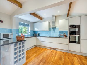 Dishwasher, high chair