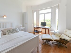 3 間睡房、書桌、熨斗/熨衫板、Wi-Fi