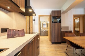 Dining - TOP 3 - Modernes Apartment in Best Lage (Berwang)