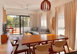 Family Apartment | Dining room