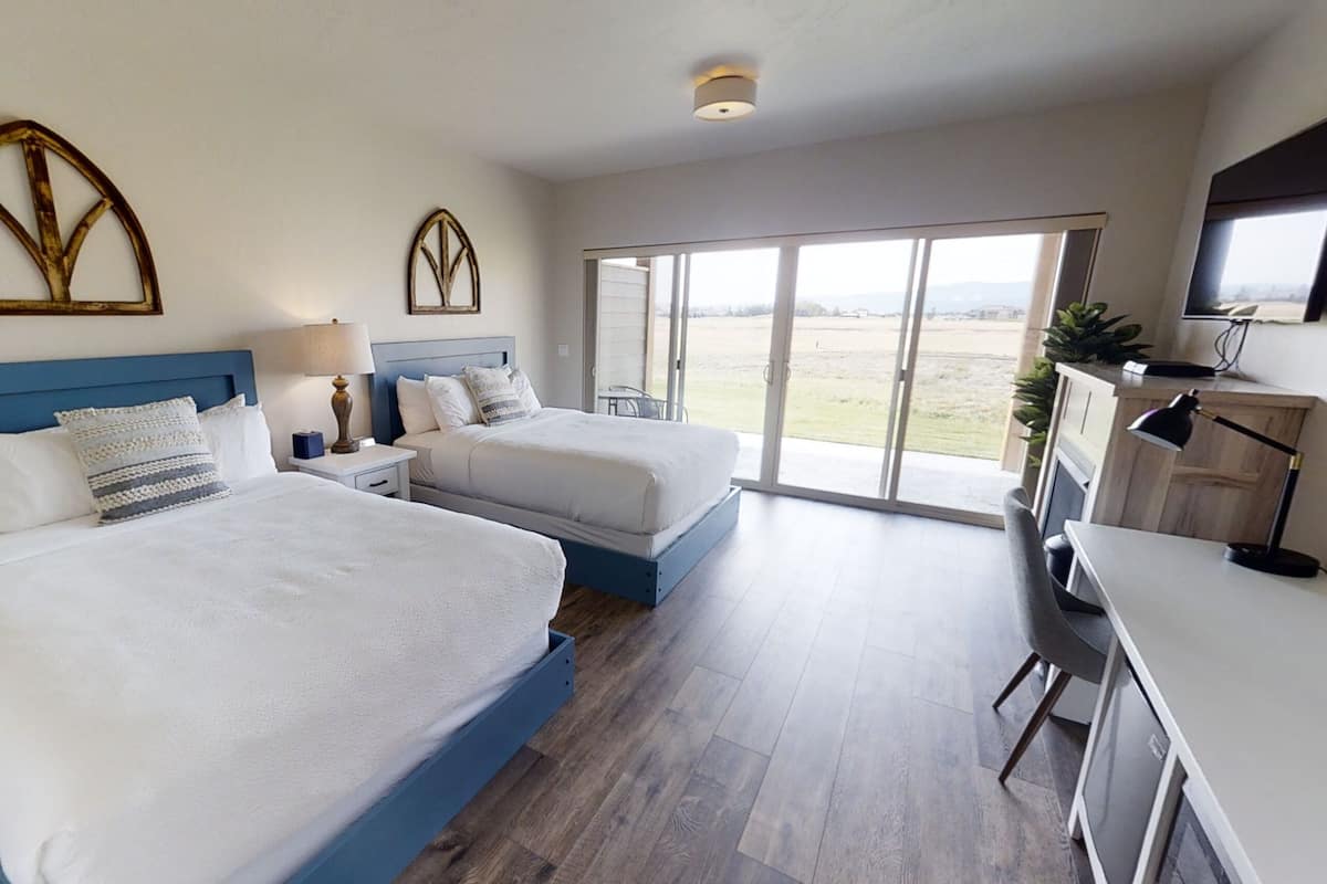 مكتب وواي فاي مجانًا