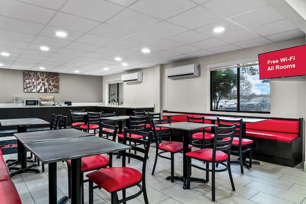 Khu vực dùng bữa sáng