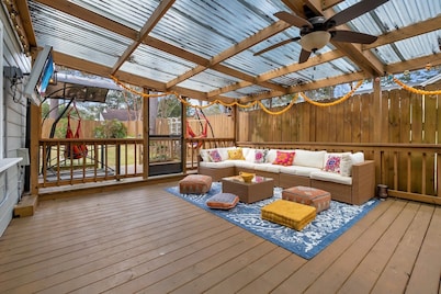 Boho Indian Oasis: 3bd - Pool - Tranquil Retreat