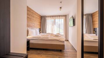 3 bedrooms, WiFi, bed sheets