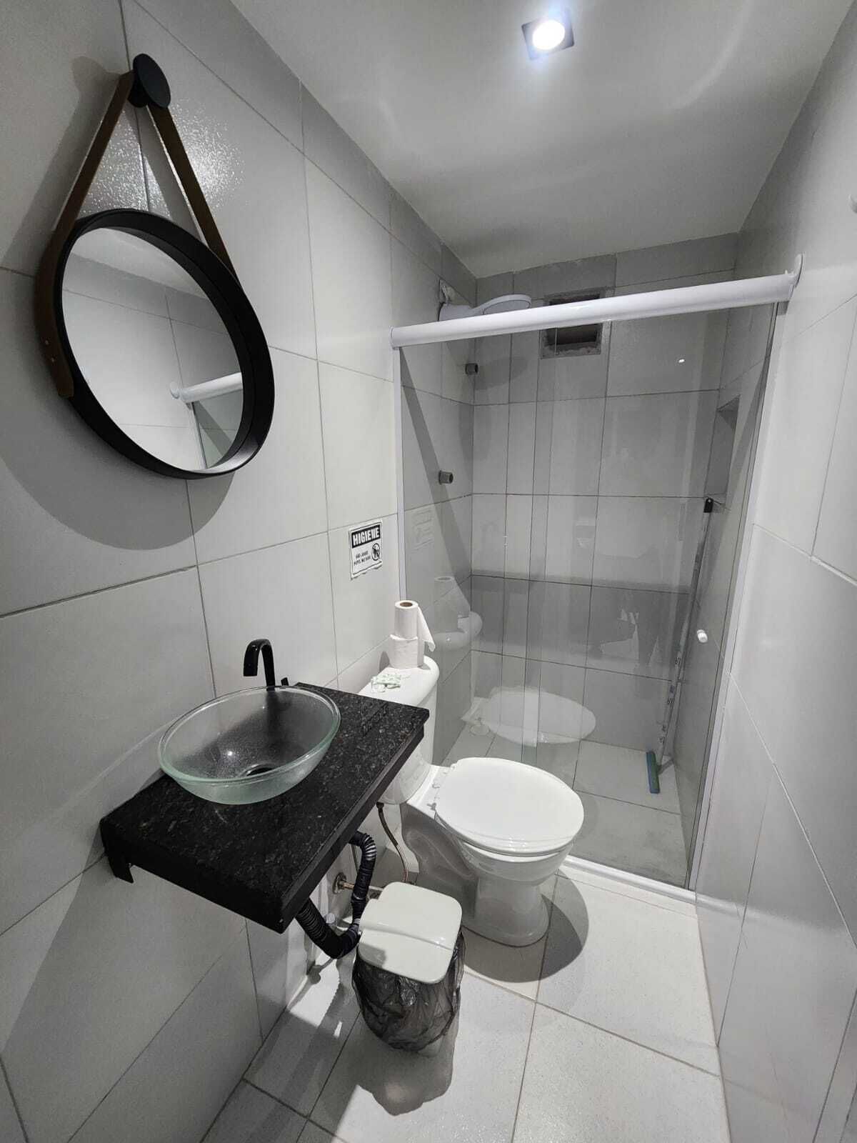 Free toiletries, hair dryer
