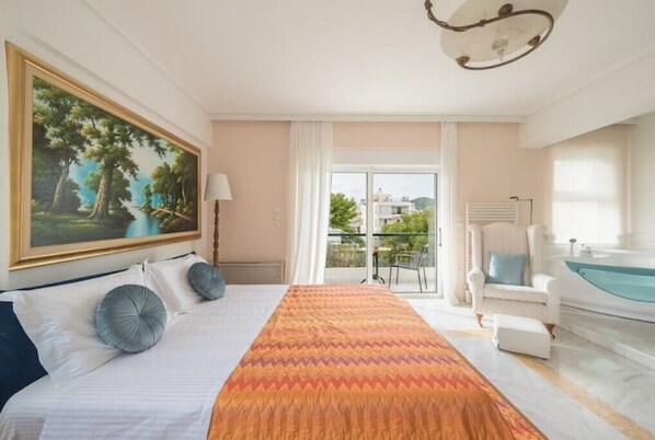 1 bedroom, desk, iron/ironing board, travel cot - Varkiza Riviera (Vari)