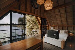 Design Chalet | Individually decorated, individually furnished, free WiFi