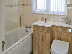 Towels - 3 bedroom accommodation in Rothbury (Rothbury)