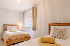 2 chambres, fer et planche à repasser, accès au Wi-Fi (inclus)