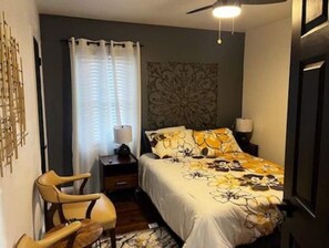 3 bedrooms, iron/ironing board, free WiFi