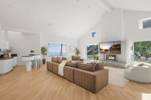 Smart-TV, Kamin