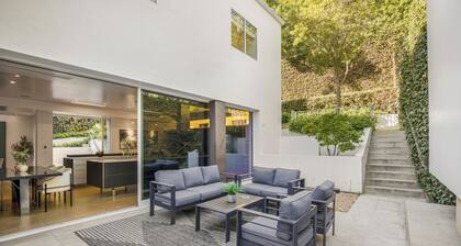Rising Glen - Your Dream Home in The Heart of The Iconic Hollywood Hills!