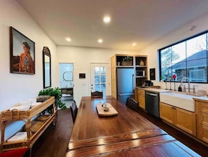 Interior - Casa Delmar! In the Heart of SGF! Right by MSU (Springfield)