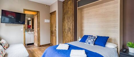 1 Schlafzimmer, Bügeleisen/Bügelbrett, Reisekinderbett, kostenloses WLAN