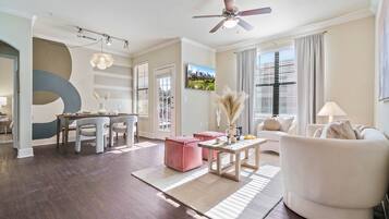 Smart TV y monitor de computadora