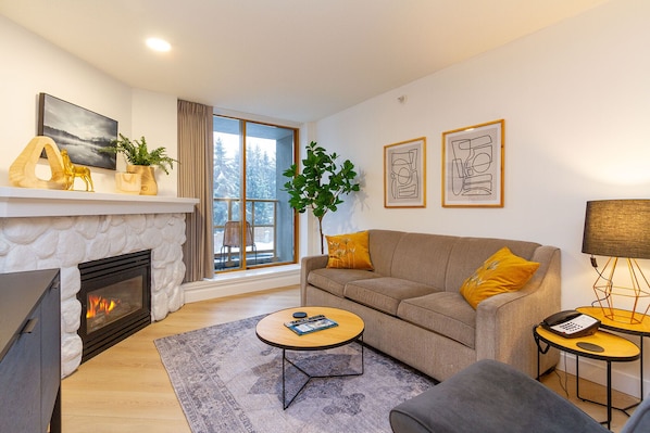Standard Apartment | Living area | Fireplace
