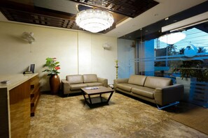 Reception - Hotel Blue Pearl Chikmagalur (Chikkamagaluru)