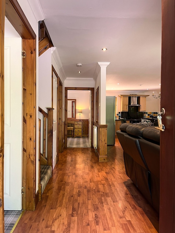 Montrose Lodge With Private Hot Tub And Sauna - Loch Lomond