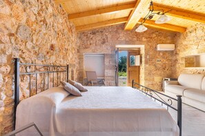 5 Schlafzimmer, Internetzugang, Bettwäsche