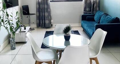 Cozy Apartment In The Heart of The City