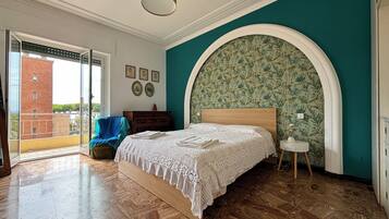 2 bedrooms, iron/ironing board, travel crib, free WiFi