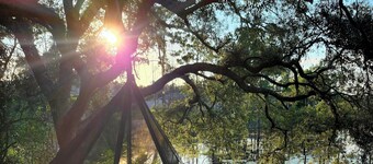 Lakefront Retreat – Remote Work Friendly + Flexible Stays