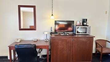 Standardværelse - 2 queensize-senge | Tv