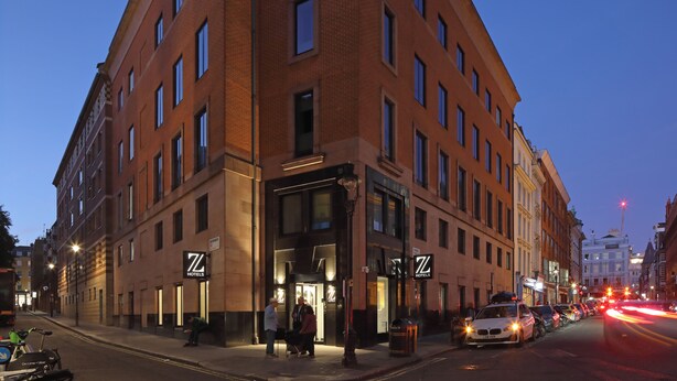 Front of property - evening/night - The Z Hotel Trafalgar (London)