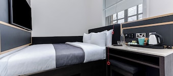 The Z Hotel Trafalgar