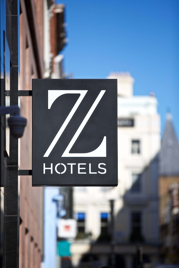 A black sign with the text "ZL HOTELS" in white letters. - The Z Hotel Trafalgar (London)