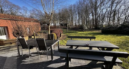 Familientraum mit 9 Zimmern Großem Garten und Waldblick im Herzen Ostfrieslands