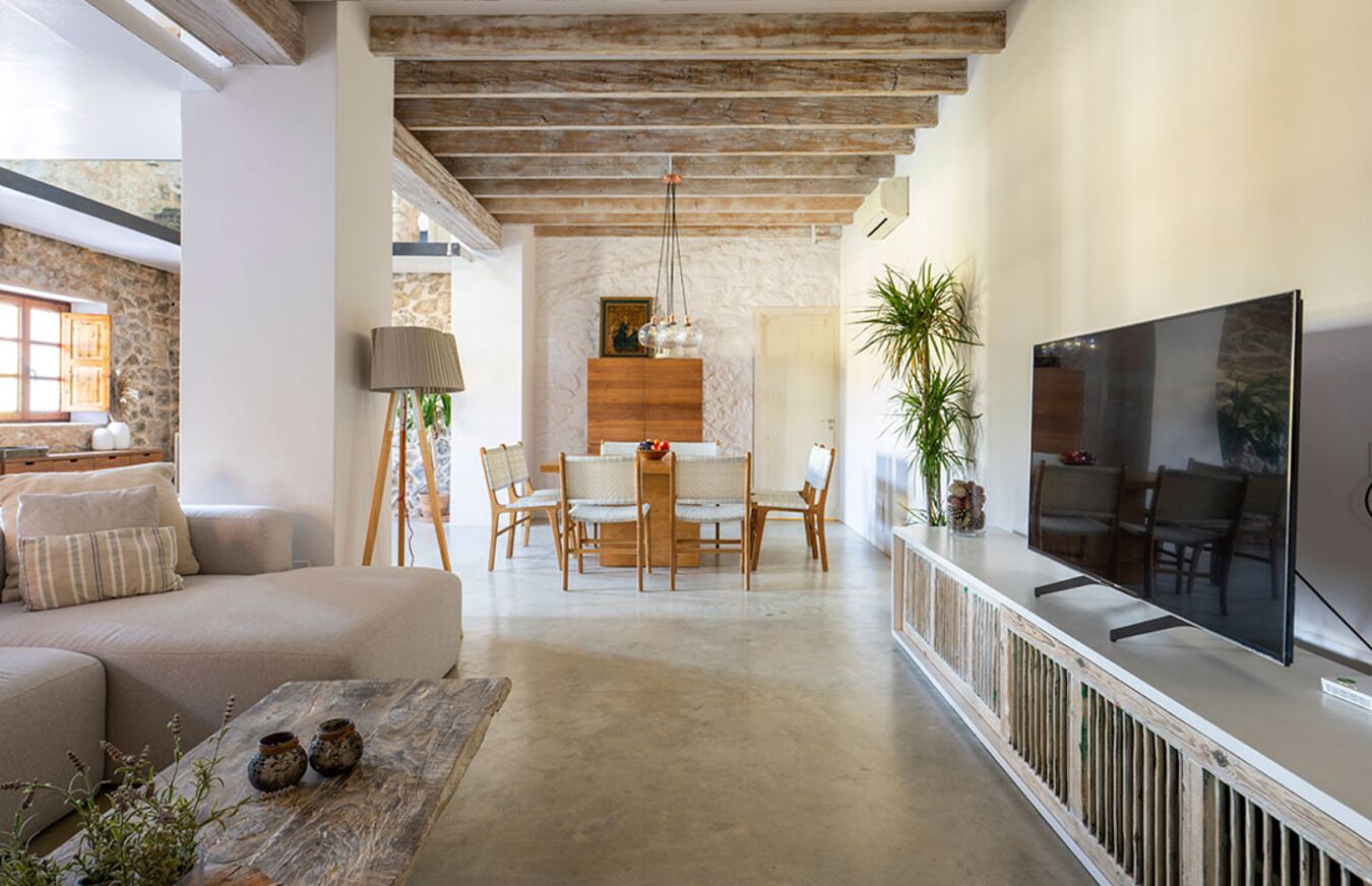 Smart-TV, Tischtennisplatte