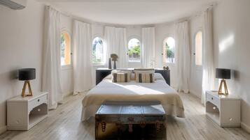 4 soverom, strykejern/-brett, wi-fi (inkludert) og sengetøy