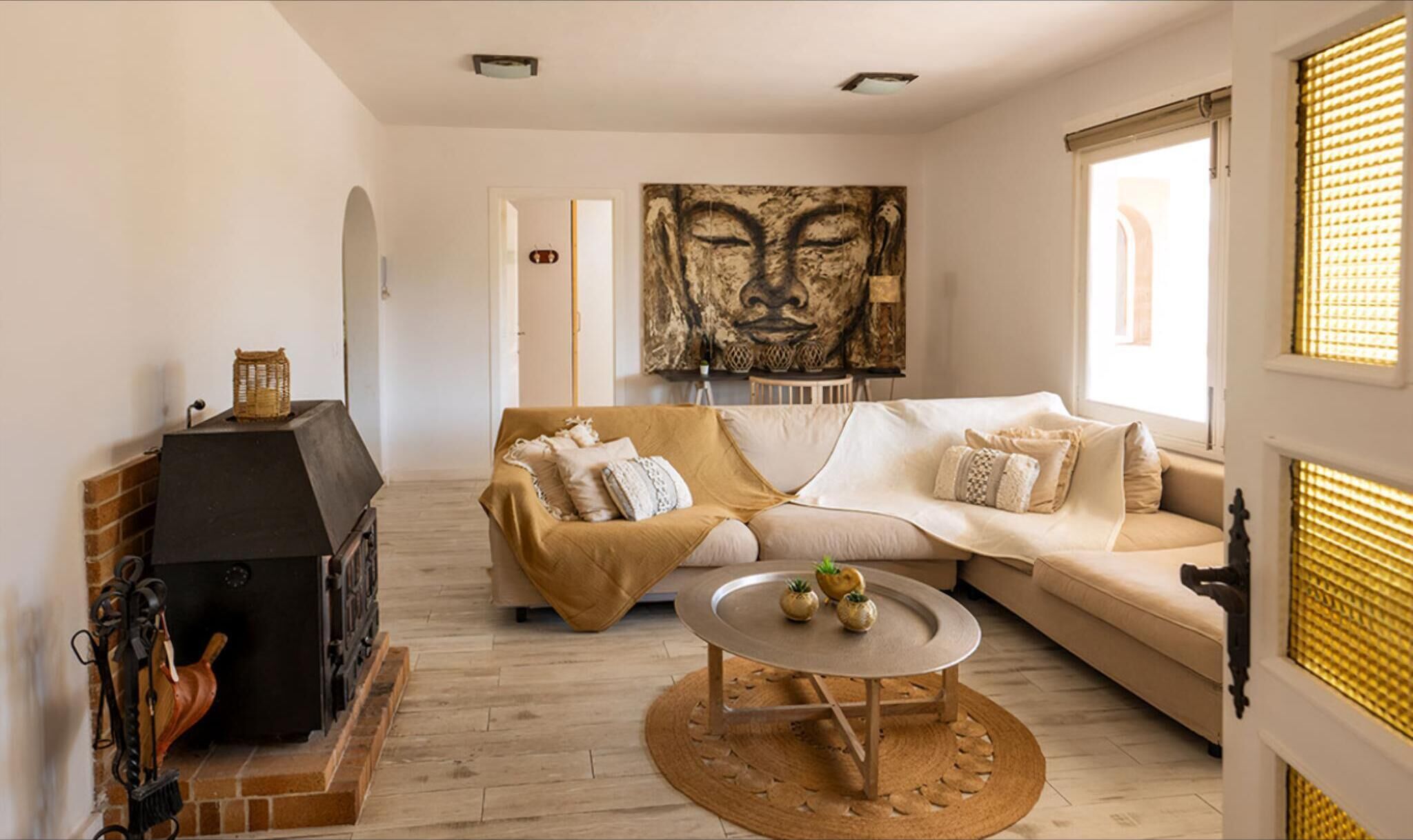 Smart TV, table tennis