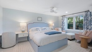 3 bedrooms, iron/ironing board, WiFi, bed sheets