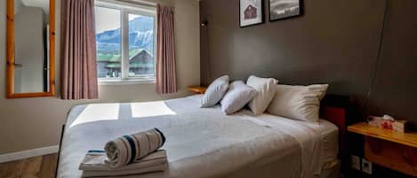 3 bedrooms