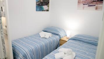 2 Schlafzimmer, Bügeleisen/Bügelbrett, kostenloses WLAN, Bettwäsche