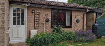 Impeccable 1-bed Lodge in Eastleigh