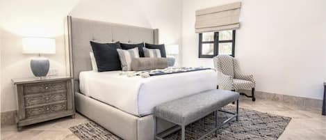 4 bedrooms, WiFi, bed sheets