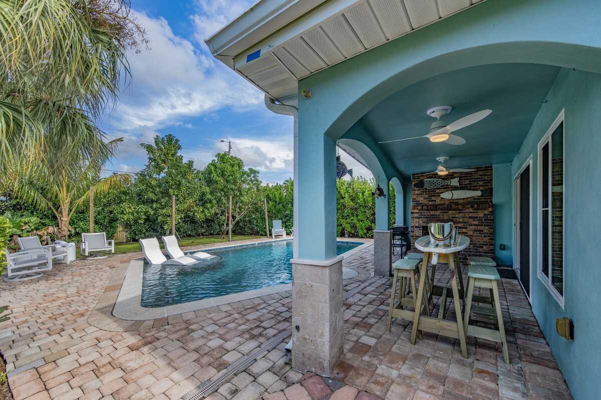 Photo 36 of Sleeps 14, Close to Downtown, Beautiful home!