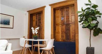 Have your own private floor in historic townhouse