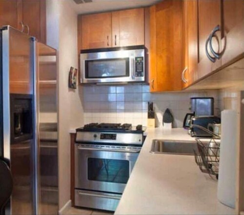 Have your own private floor in historic townhouse