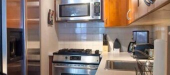 Have your own private floor in historic townhouse